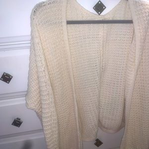 PacSun cream sweater cardigan
